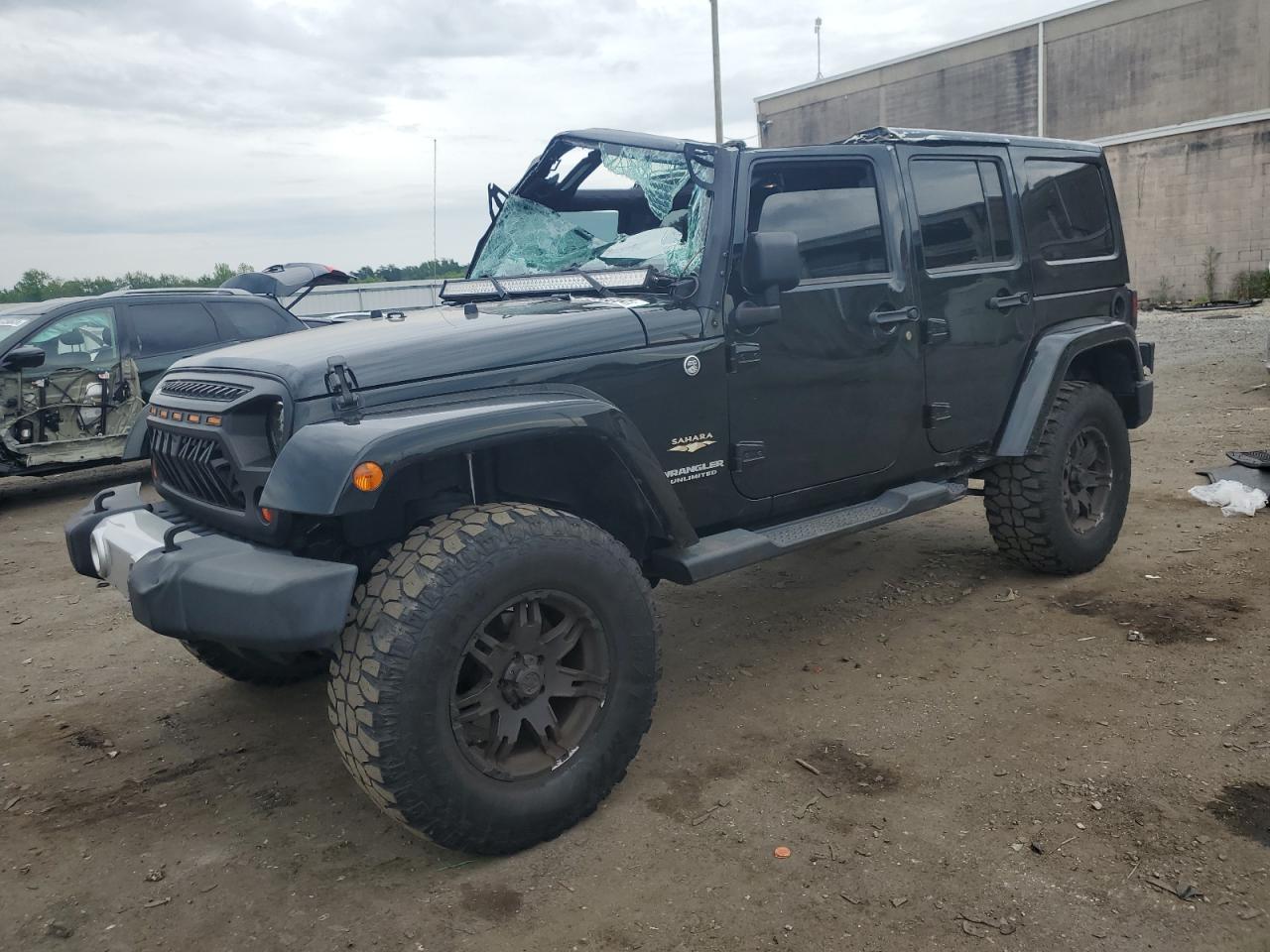 1C4HJWEG5CL232945 2012 Jeep Wrangler Unlimited Sahara