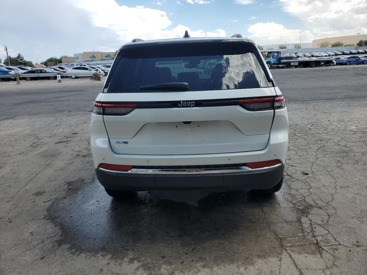 1C4RJYB62R8566888 2024 Jeep Grand Cherokee Limited 4Xe