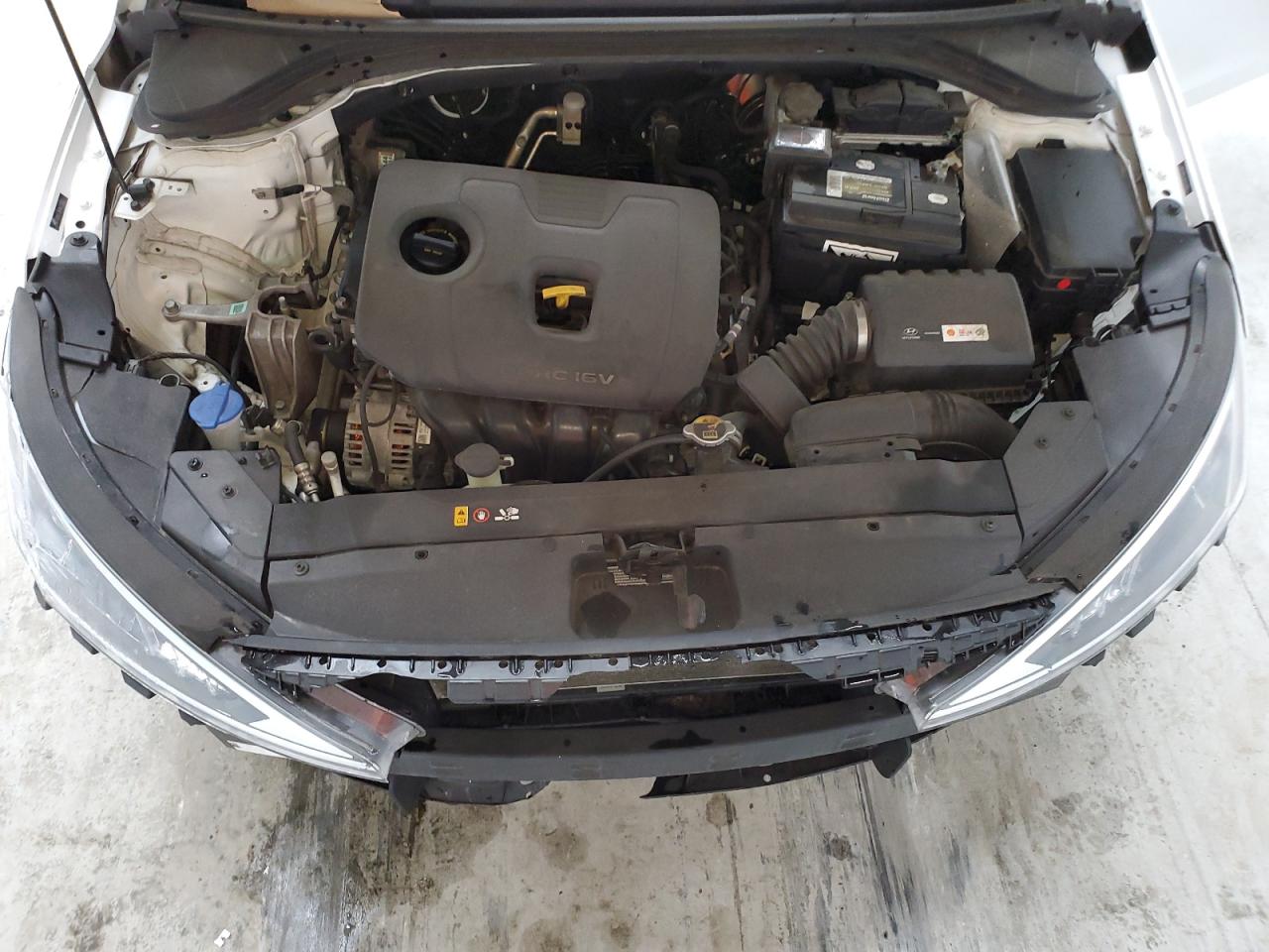 5NPD84LF3KH423002 2019 Hyundai Elantra Sel