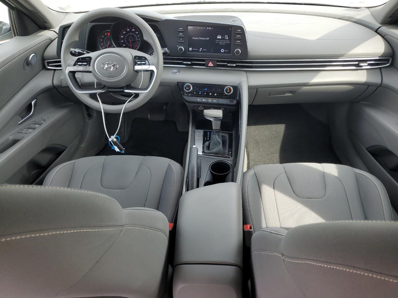 5NPLM4AG0NH064005 2022 Hyundai Elantra Sel