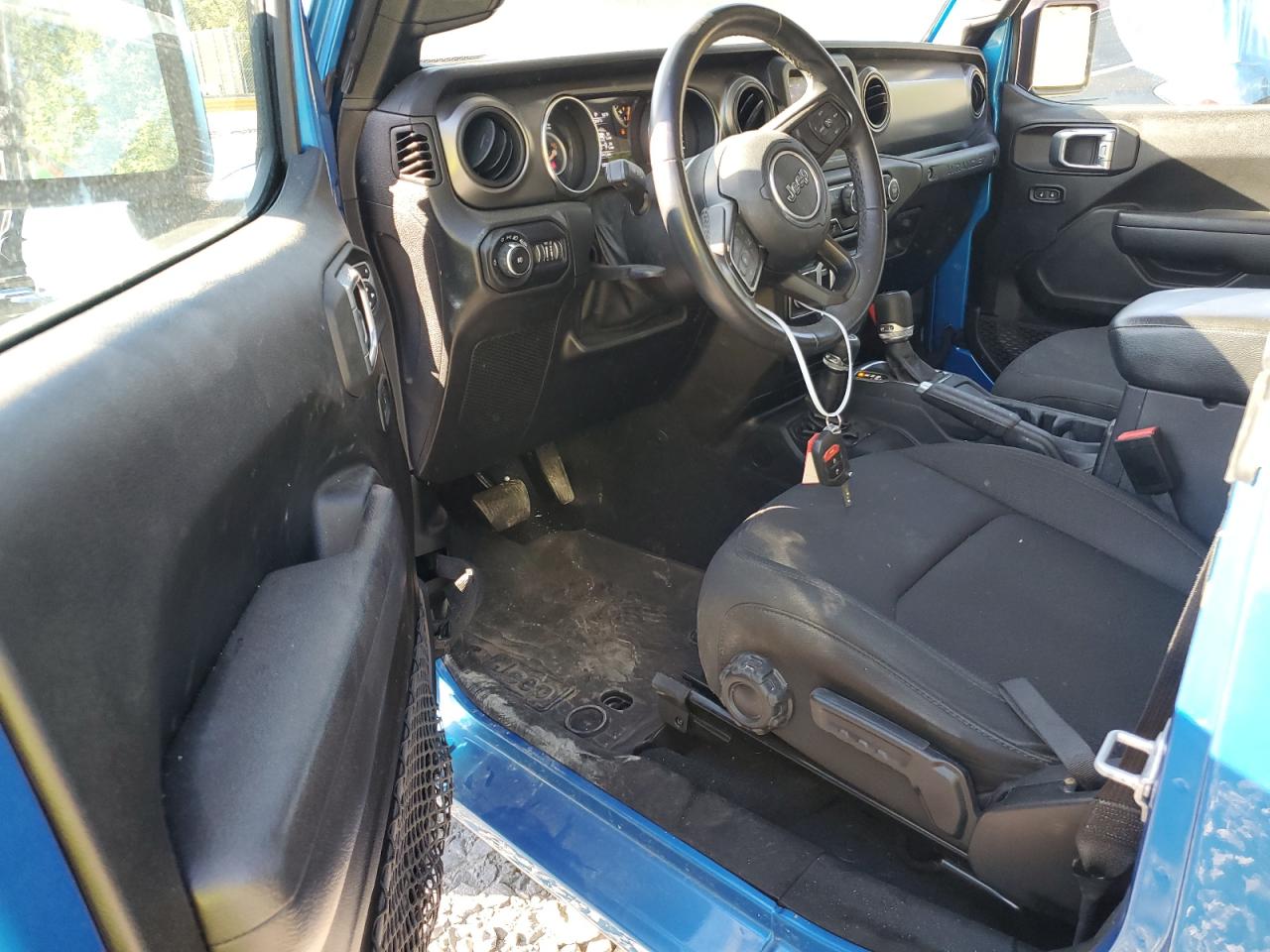 1C4GJXAG9NW166943 2022 Jeep Wrangler Sport