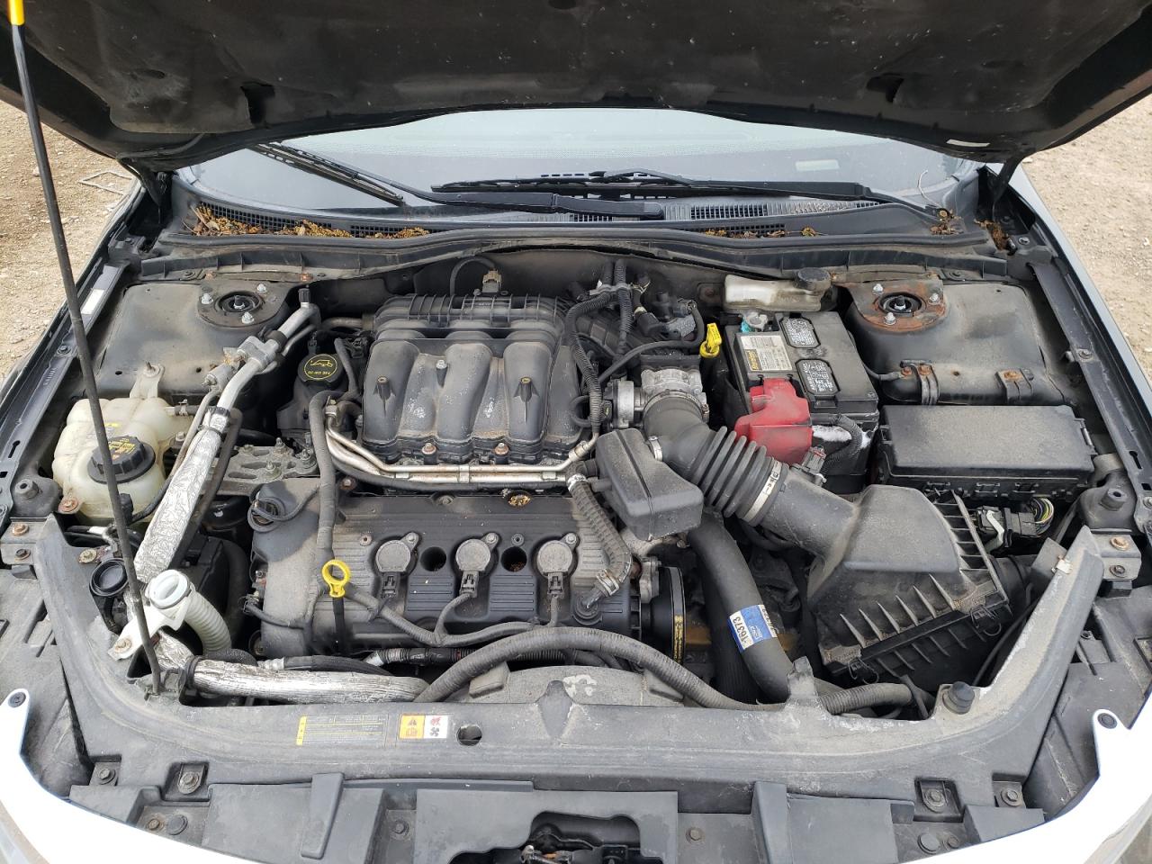 3FAHP0HG3BR291084 2011 Ford Fusion Se