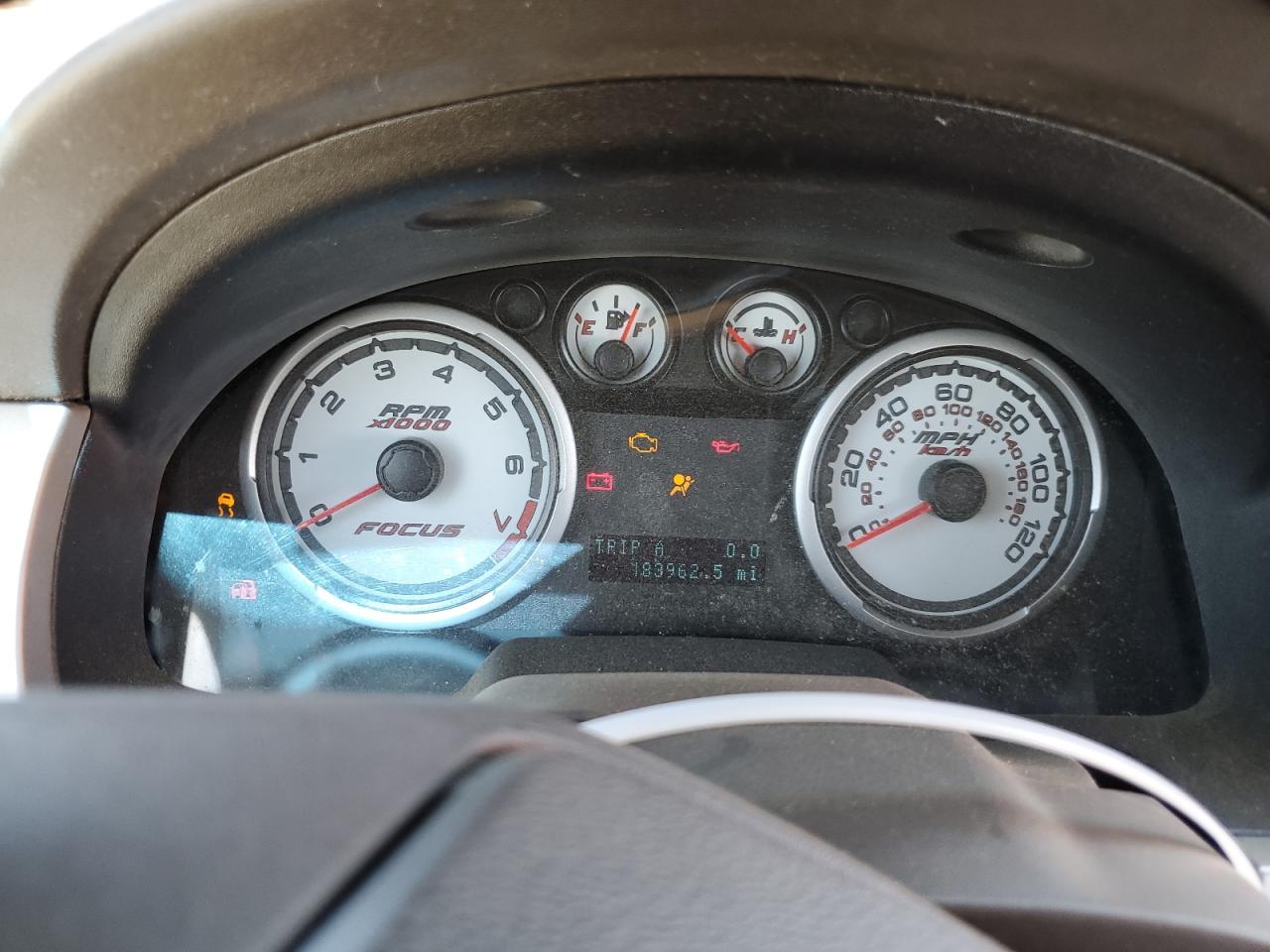 1FAHP3GN4BW197925 2011 Ford Focus Ses