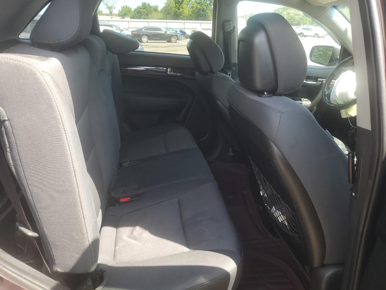 5XYKT3A16CG201778 2012 Kia Sorento Base