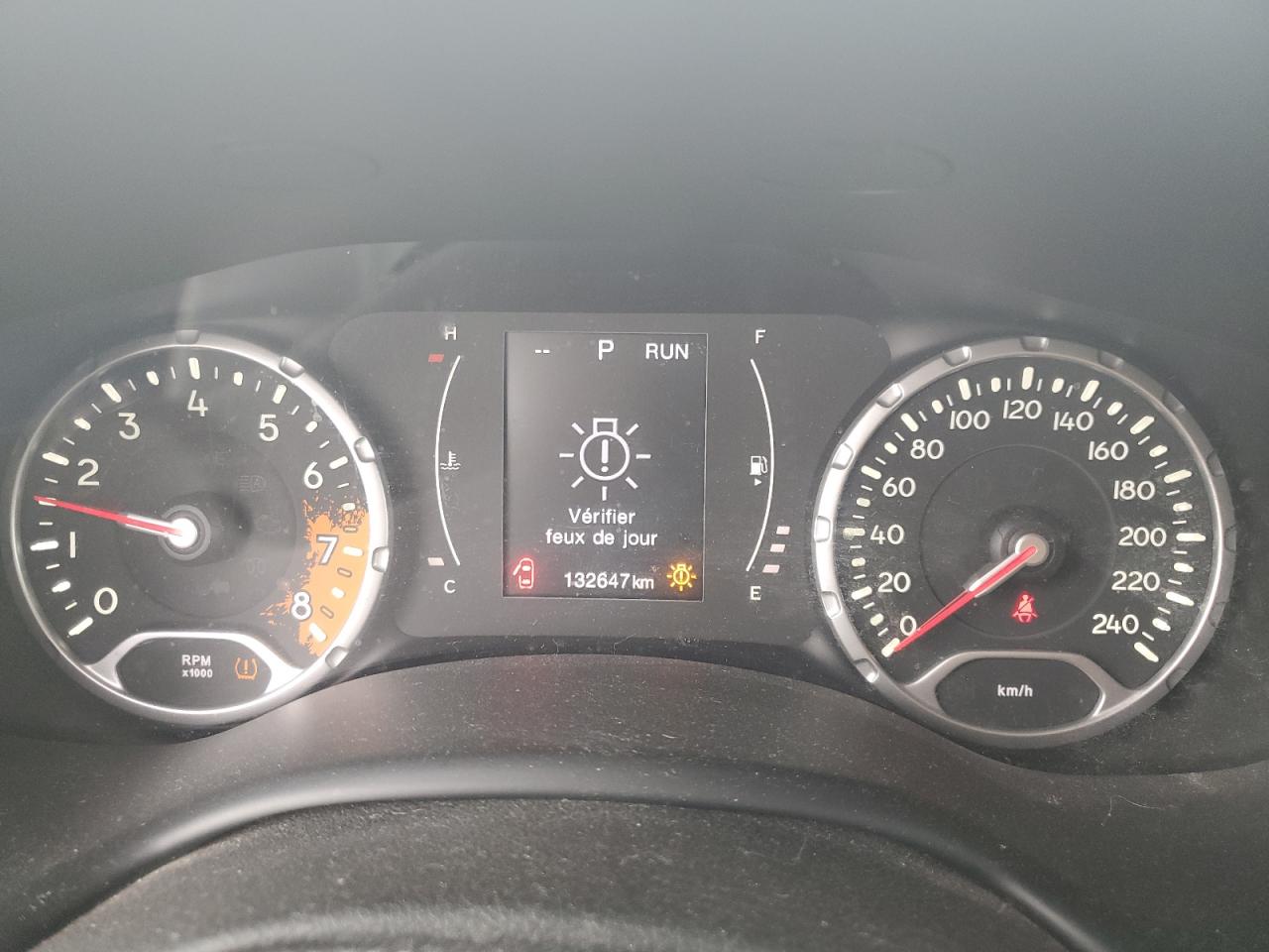 ZACCJABT9FPB37075 2015 Jeep Renegade Latitude