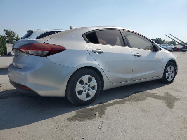 2017 Kia Forte Lx VIN: 3KPFK4A79HE014635 Lot: 57974434