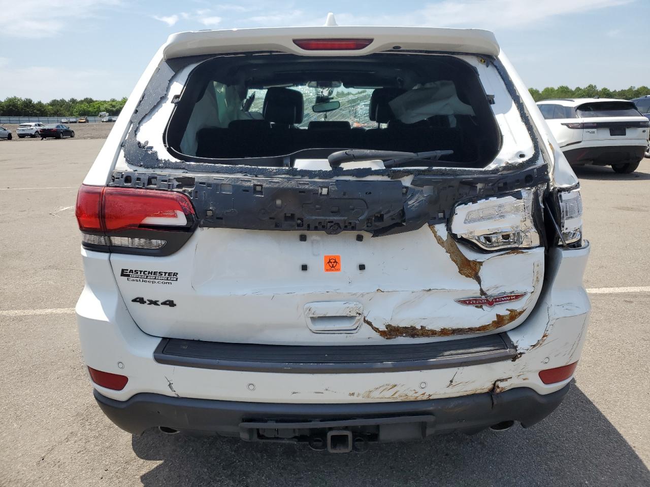 1C4RJFLG2KC693932 2019 Jeep Grand Cherokee Trailhawk