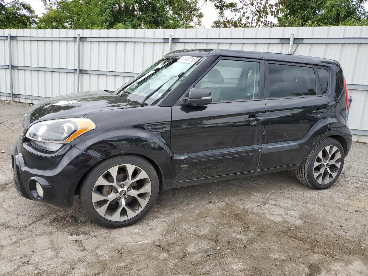 2013 Kia Soul + vin: KNDJT2A61D7749414