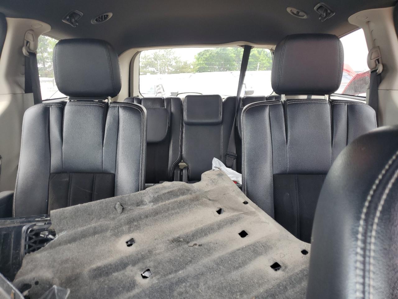 2C4RDGBG8ER222572 2014 Dodge Grand Caravan Se