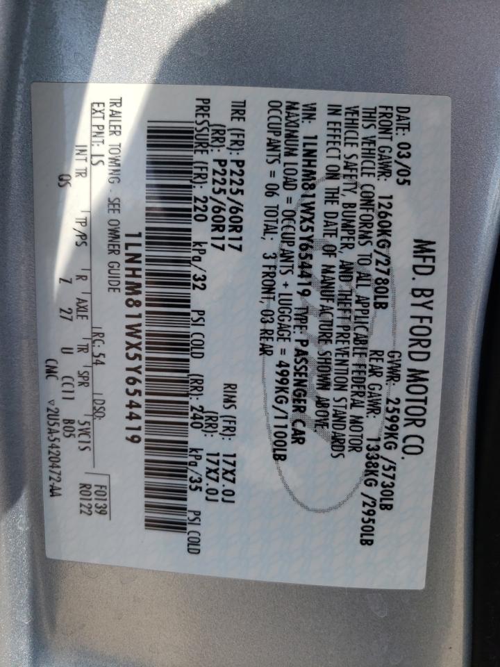 1LNHM81WX5Y654419 2005 Lincoln Town Car Signature