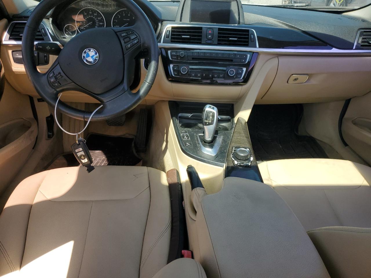 WBA8A9C5XGK616246 2016 BMW 320 I