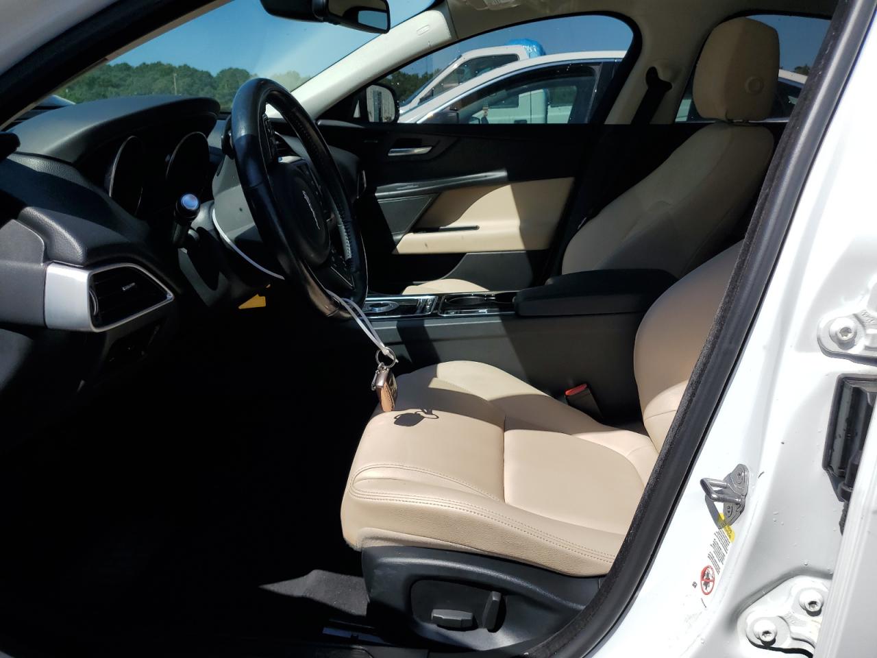 SAJAJ4BV5HA957328 2017 Jaguar Xe Premium