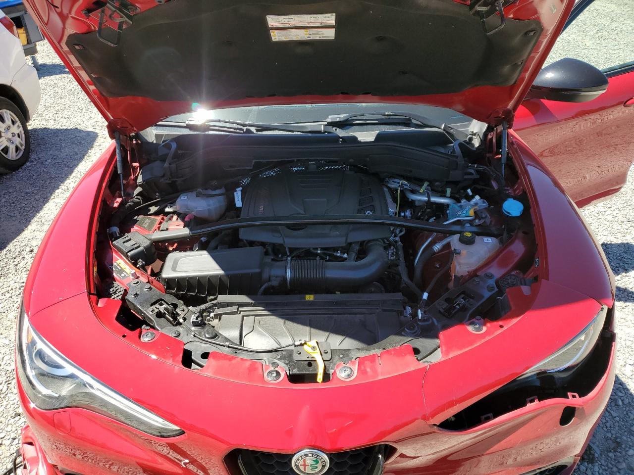 ZASPAKBN8N7D31723 2022 Alfa Romeo Stelvio Ti