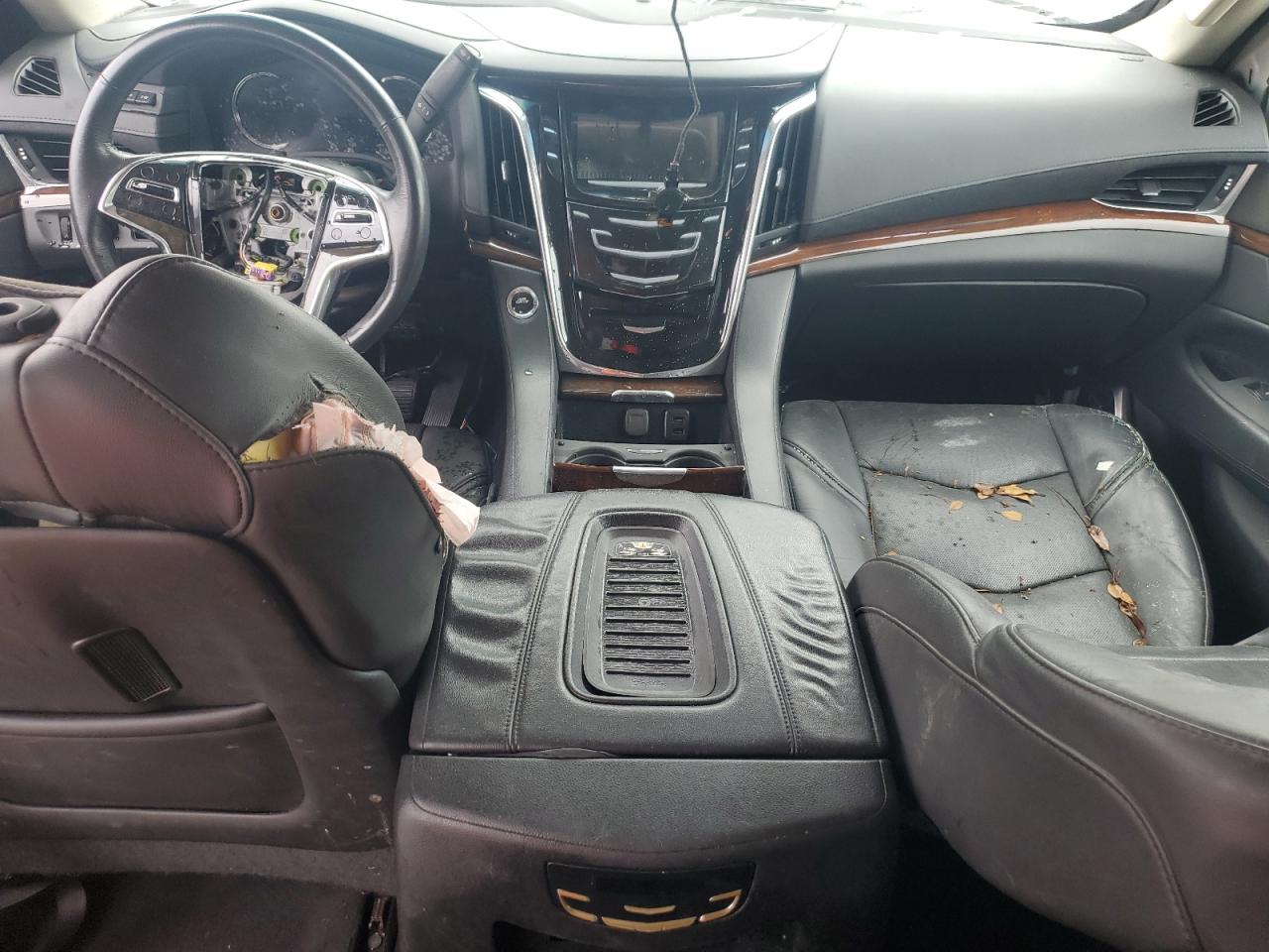 1GYS4DKJ8HR271190 2017 Cadillac Escalade Platinum