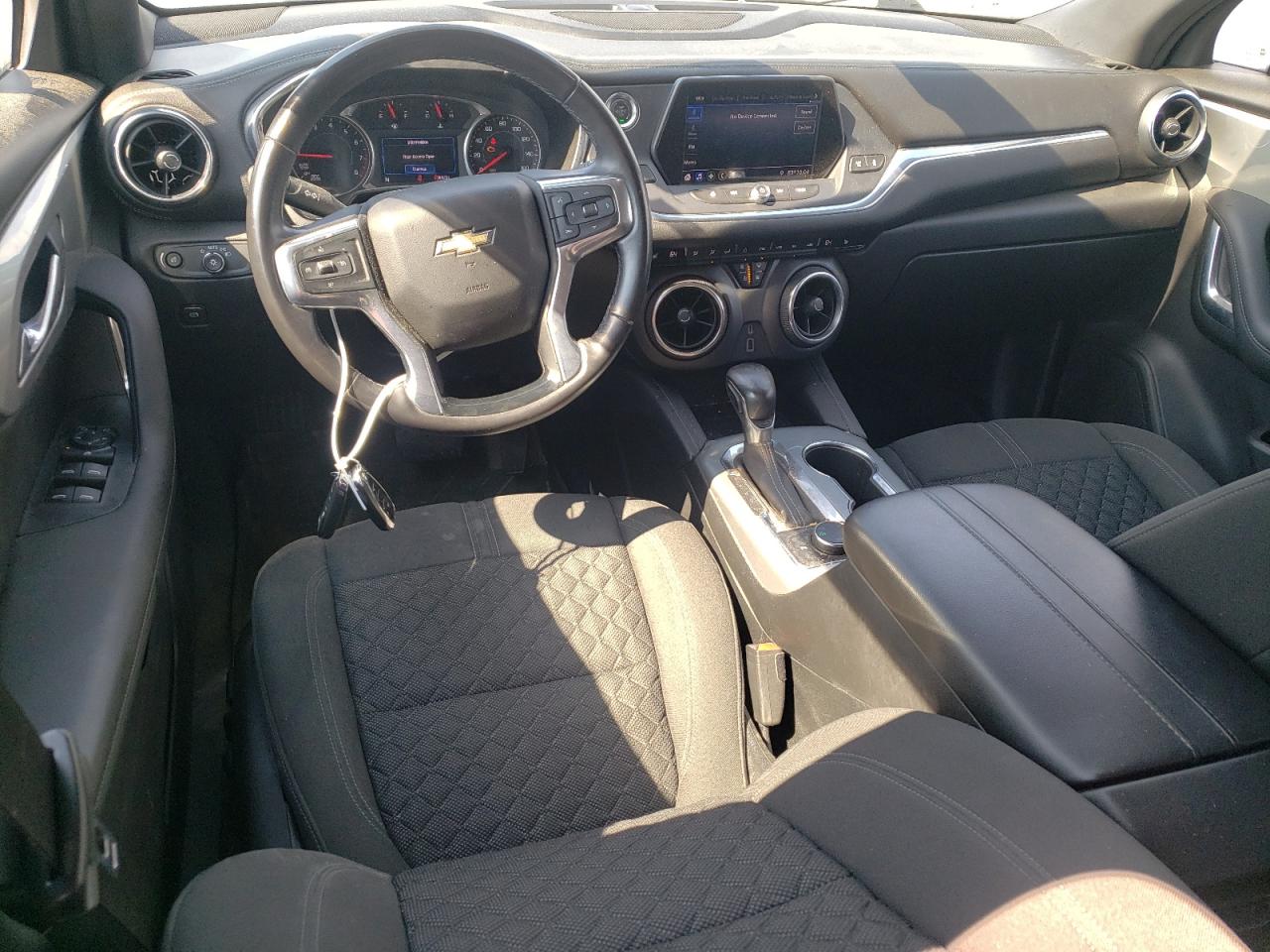 3GNKBGRS7KS643299 2019 Chevrolet Blazer 2Lt