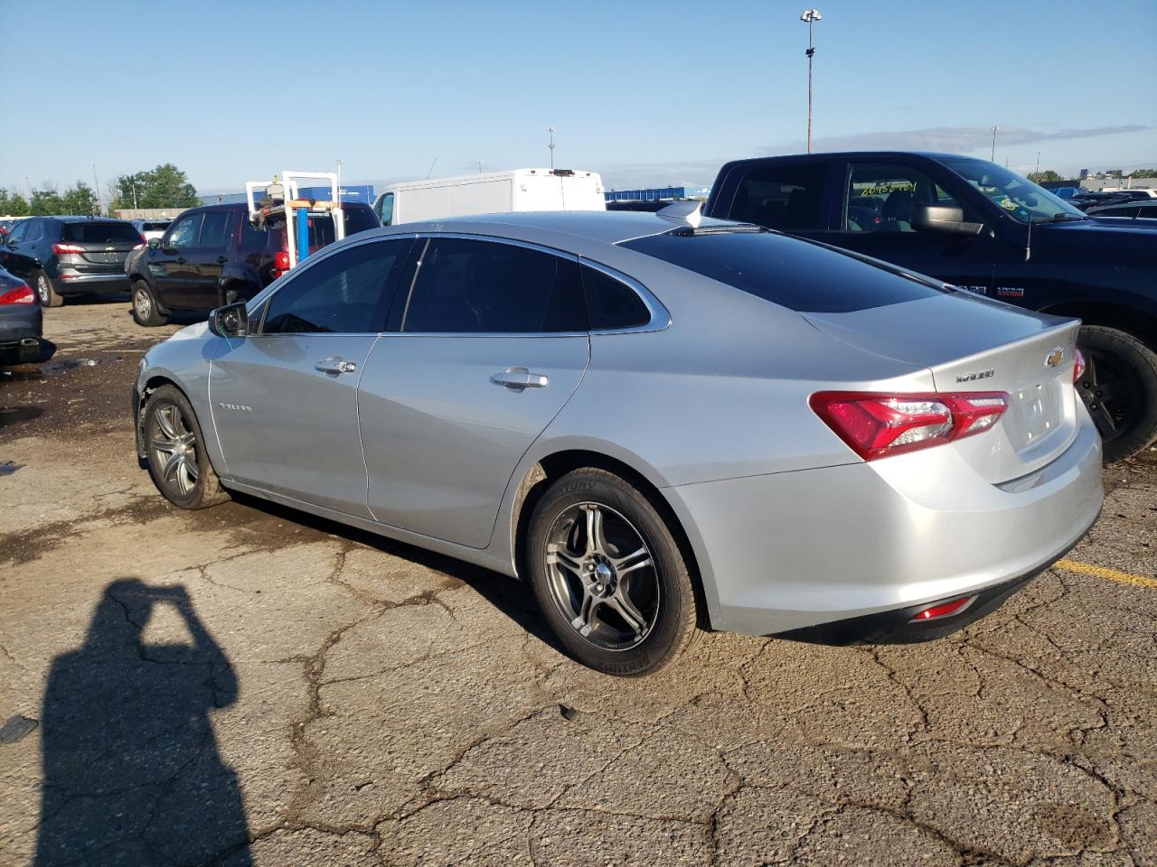 2020 Chevrolet Malibu Lt vin: 1G1ZD5ST2LF111689