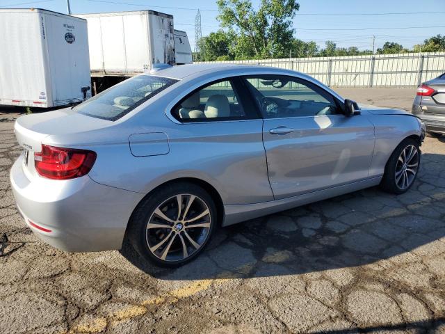  BMW 2 SERIES 2015 Srebrny