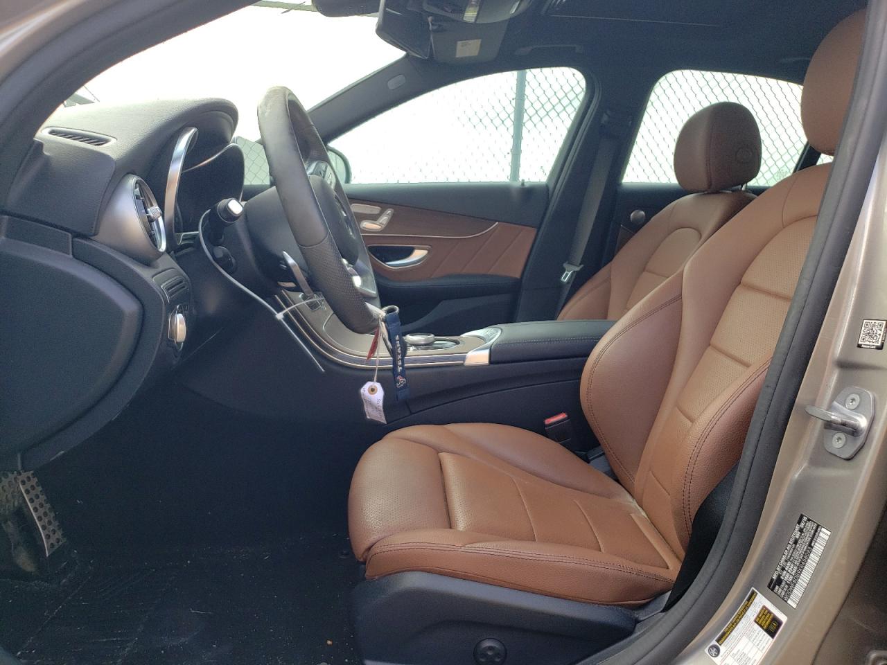 WDDWF8DB9KR458093 2019 Mercedes-Benz C 300