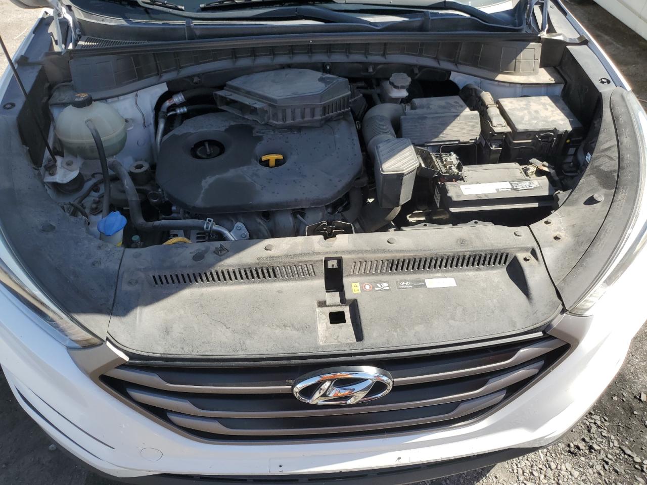 KM8J33A44GU174134 2016 Hyundai Tucson Limited