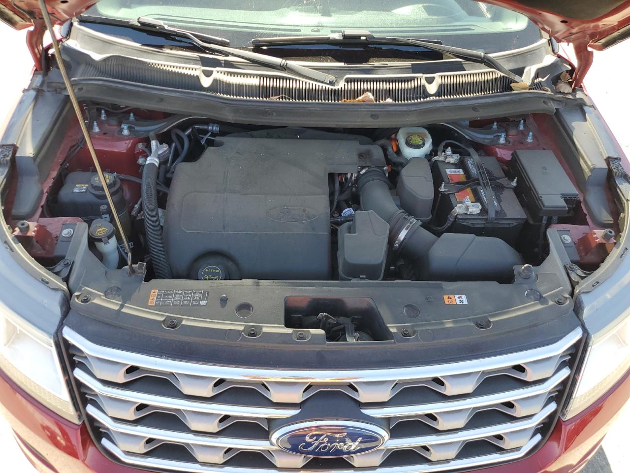 1FM5K7D82HGC89695 2017 Ford Explorer Xlt