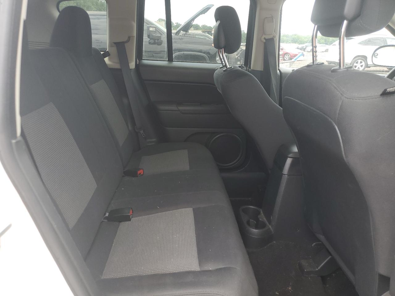 1J4NF1FB6BD154415 2011 Jeep Compass Sport