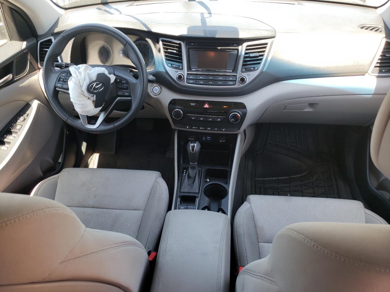 KM8J33A21GU180178 2016 Hyundai Tucson Limited