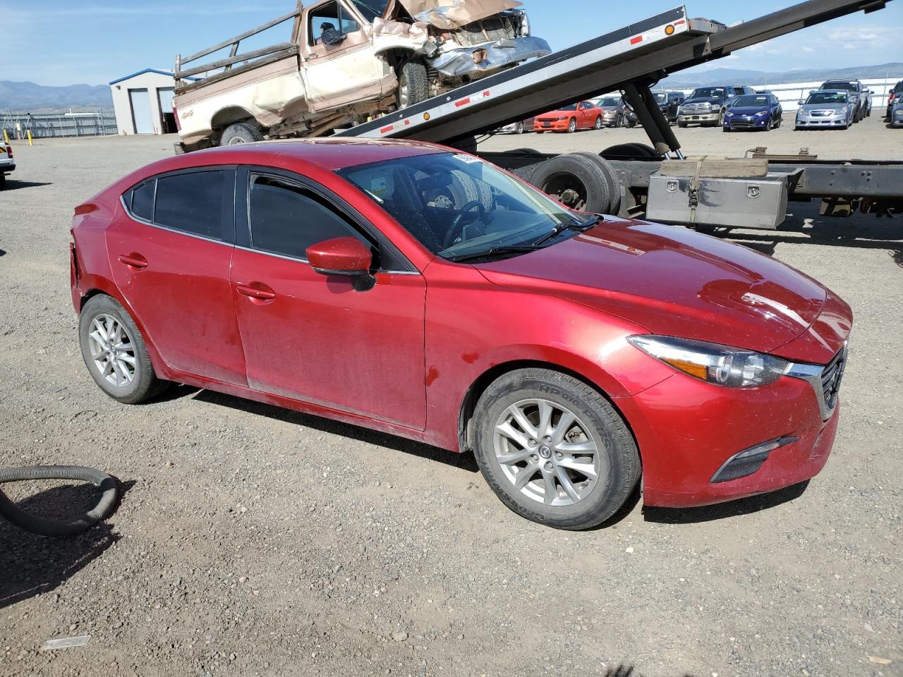 2017 Mazda 3 Sport vin: 3MZBN1U70HM114352