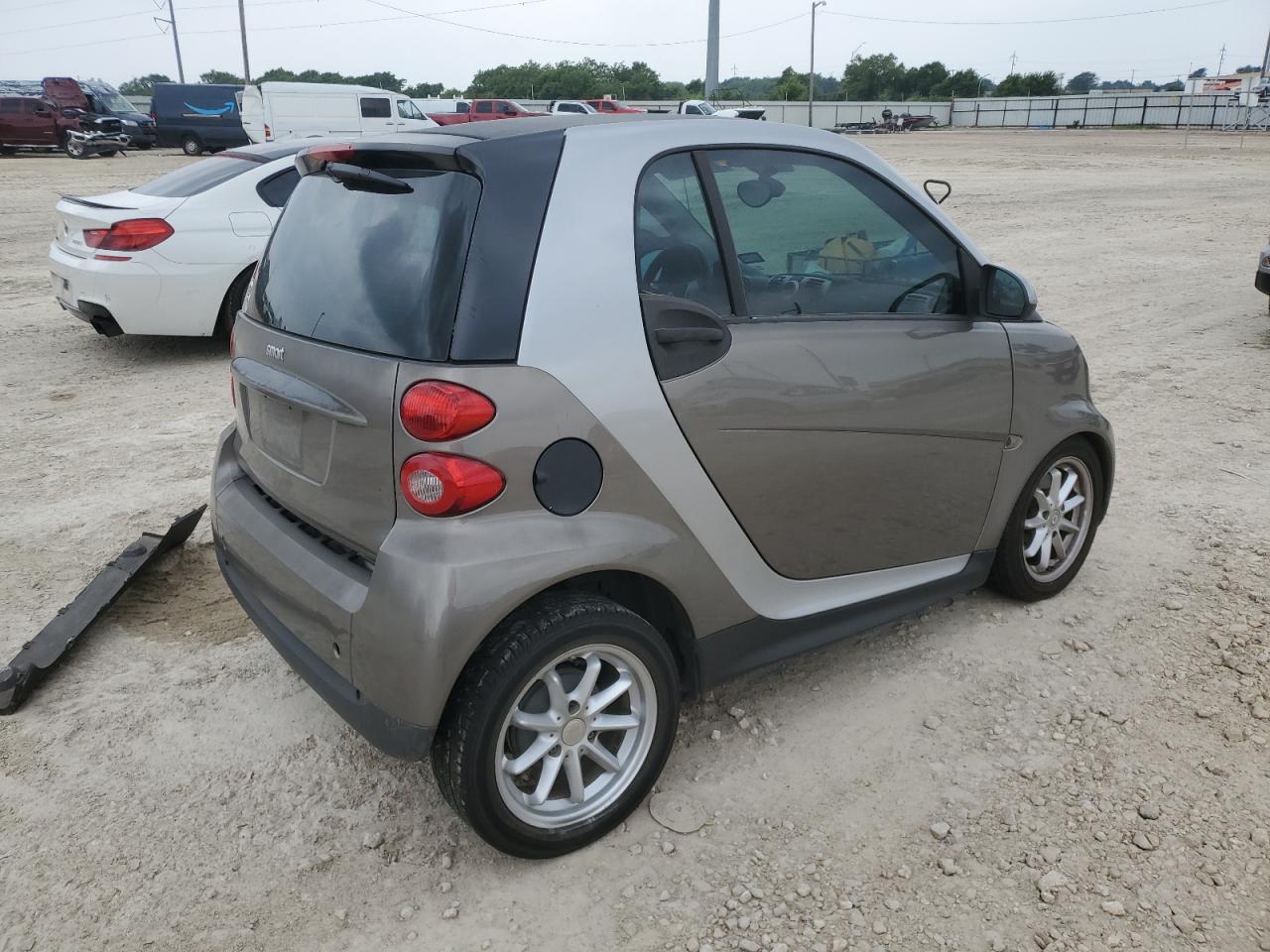 WMEEJ31X29K262279 2009 Smart Fortwo Pure