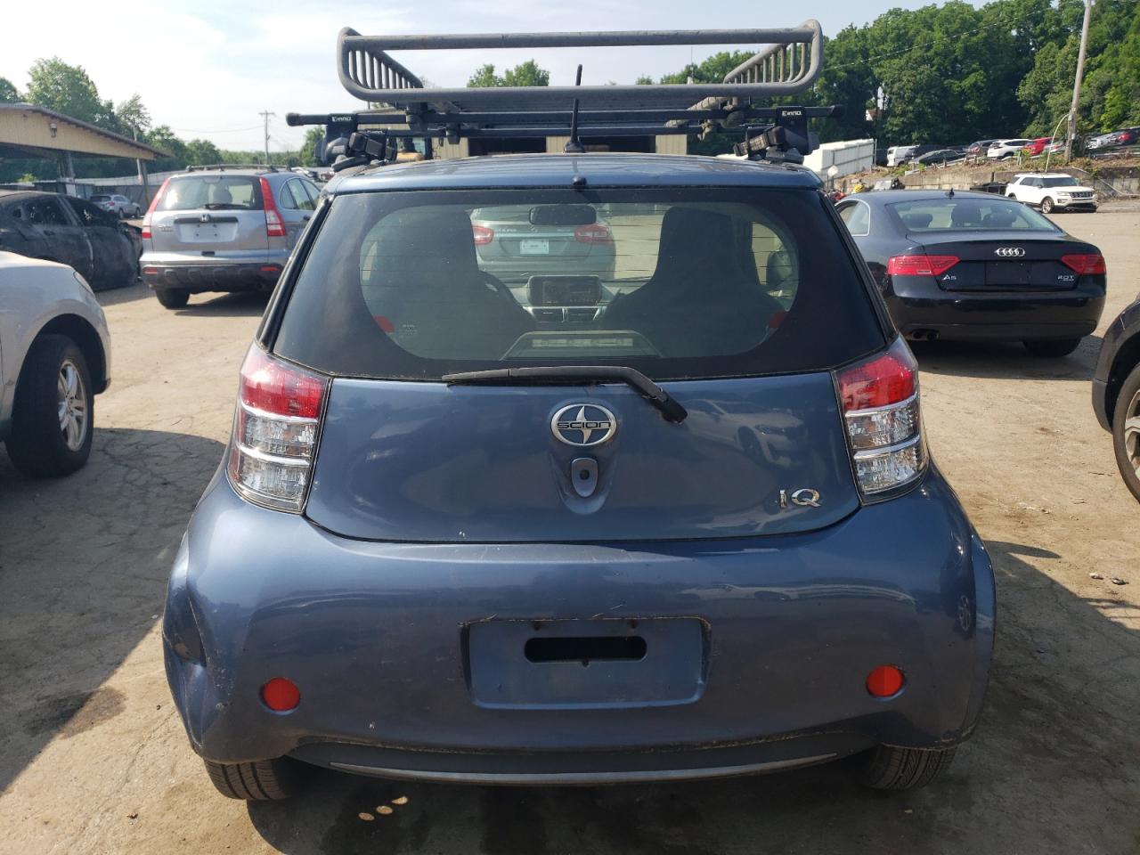 JTNJJXB08CJ020952 2012 Toyota Scion Iq