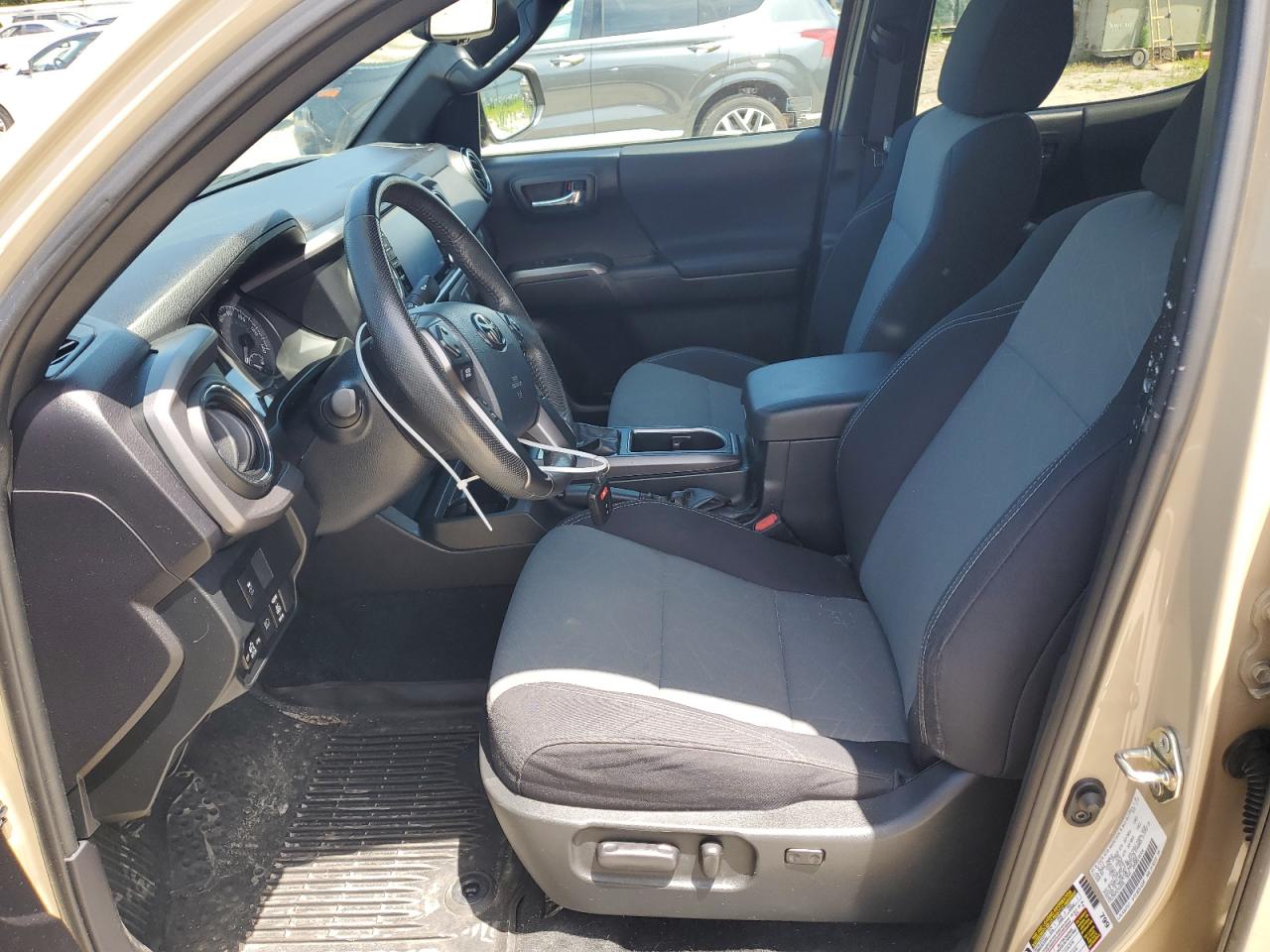 3TMCZ5AN9LM310322 2020 Toyota Tacoma Double Cab