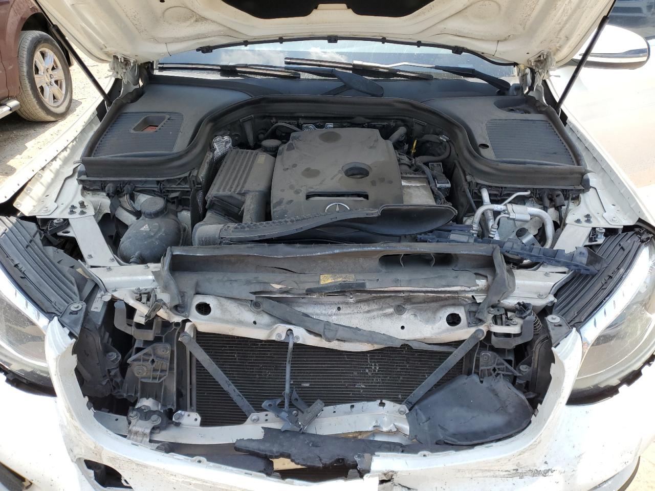 WDC0G4JB9HF141770 2017 Mercedes-Benz Glc 300