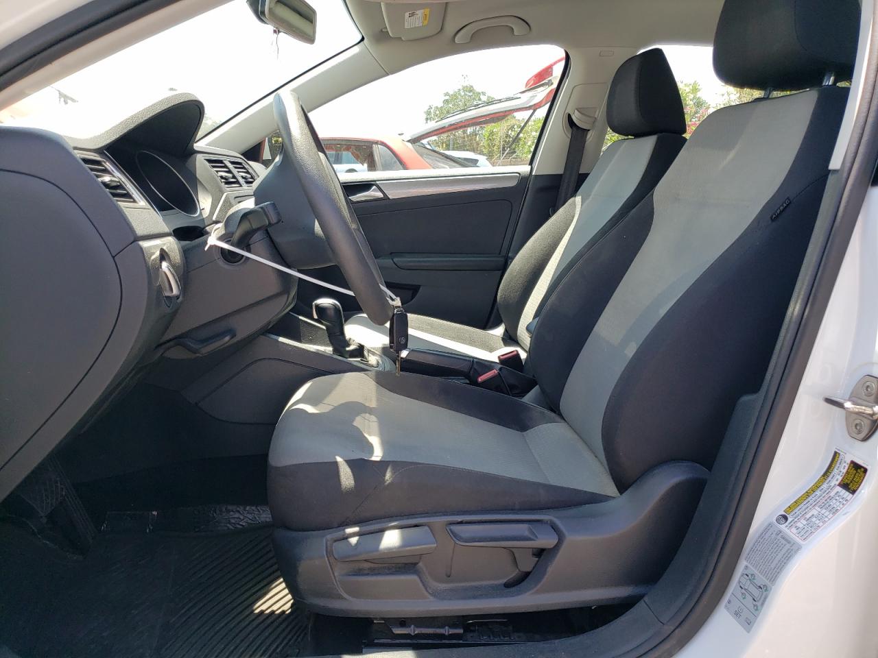 3VW2B7AJ8HM351229 2017 Volkswagen Jetta S