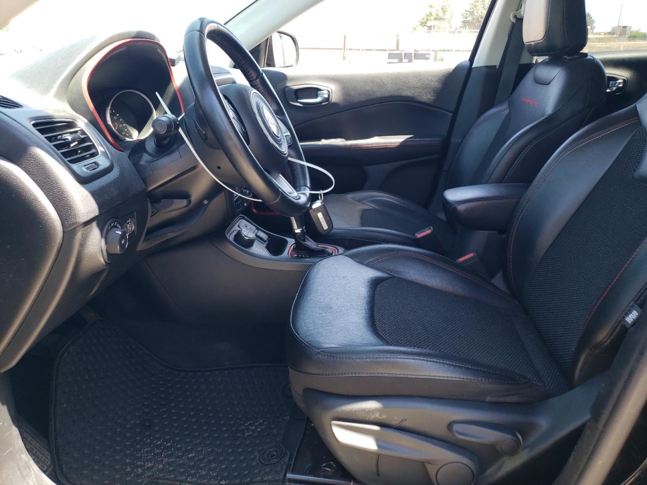 3C4NJDDB0KT713038 2019 Jeep Compass Trailhawk