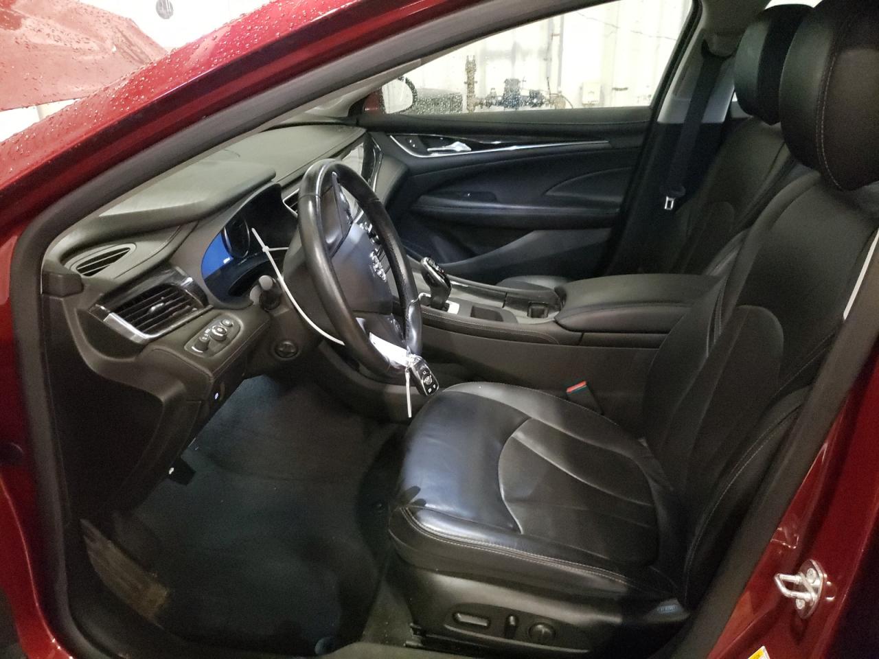 1G4ZP5SS6HU165033 2017 Buick Lacrosse Essence