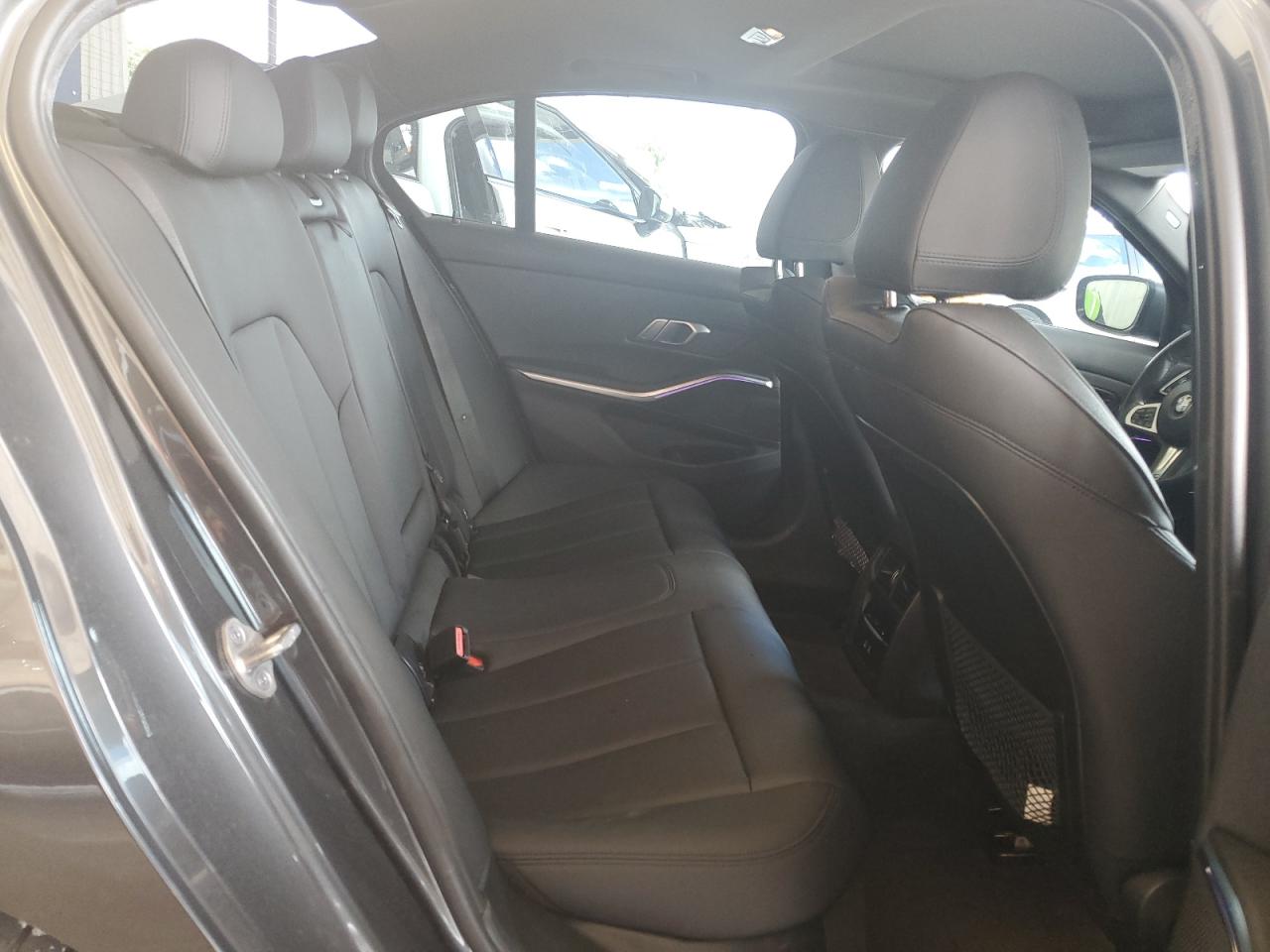 3MW5R1J01M8C06257 2021 BMW 330I