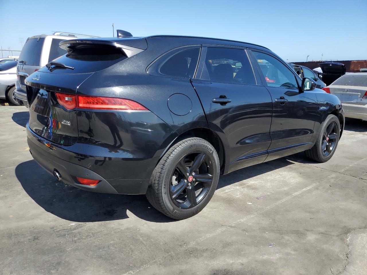 2018 Jaguar F-Pace R - Sport vin: SADCL2EV0JA246518