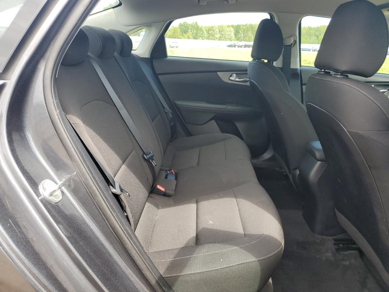 3KPF24AD6ME388099 2021 Kia Forte Fe