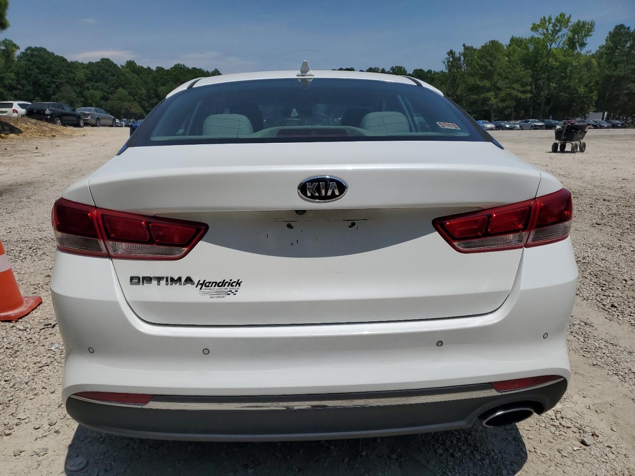 5XXGT4L38JG250976 2018 Kia Optima Lx