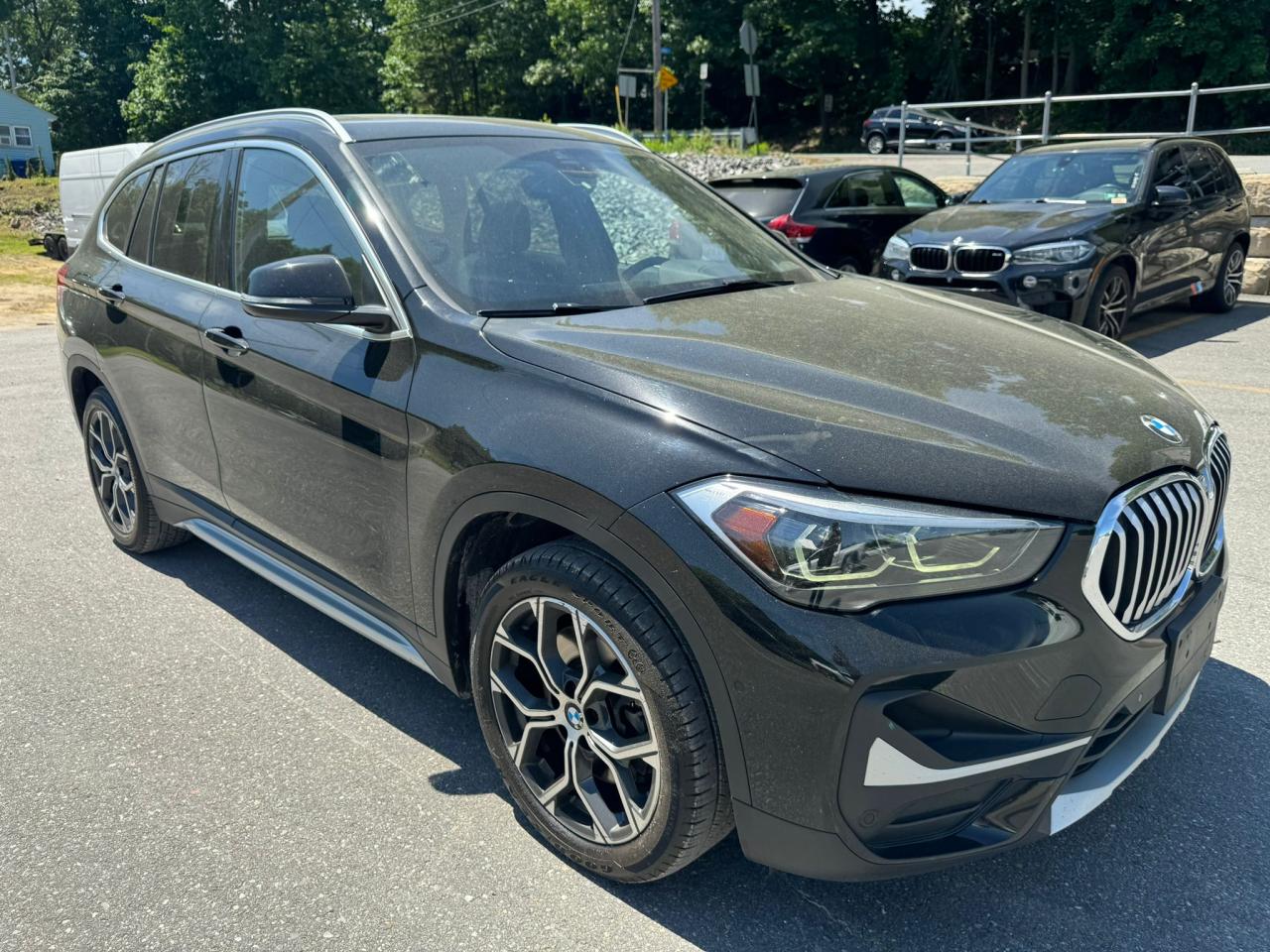 2021 BMW X1 xDrive28I vin: WBXJG9C05M3M76333