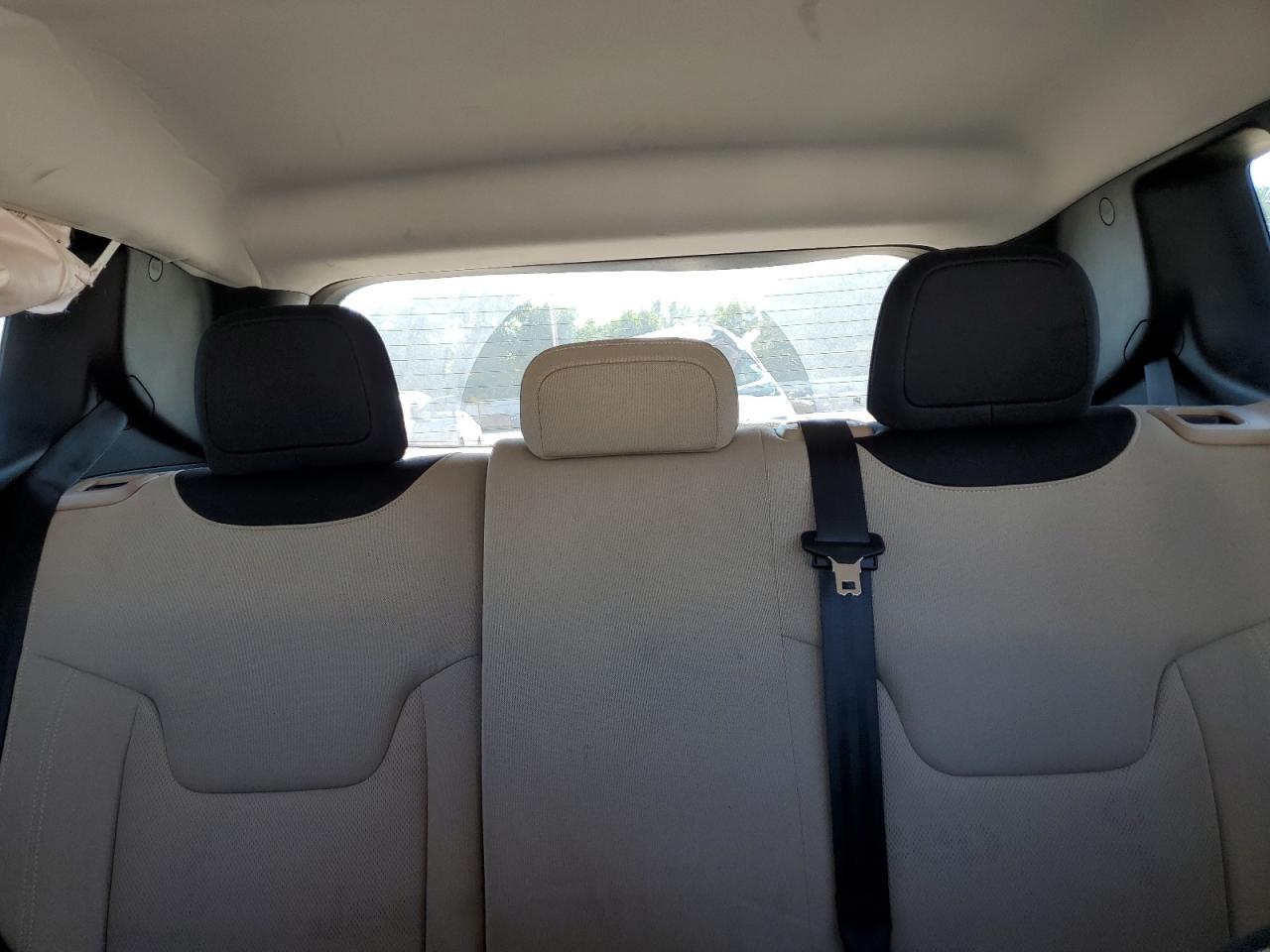 ZACCJABT6FPB23473 2015 Jeep Renegade Latitude