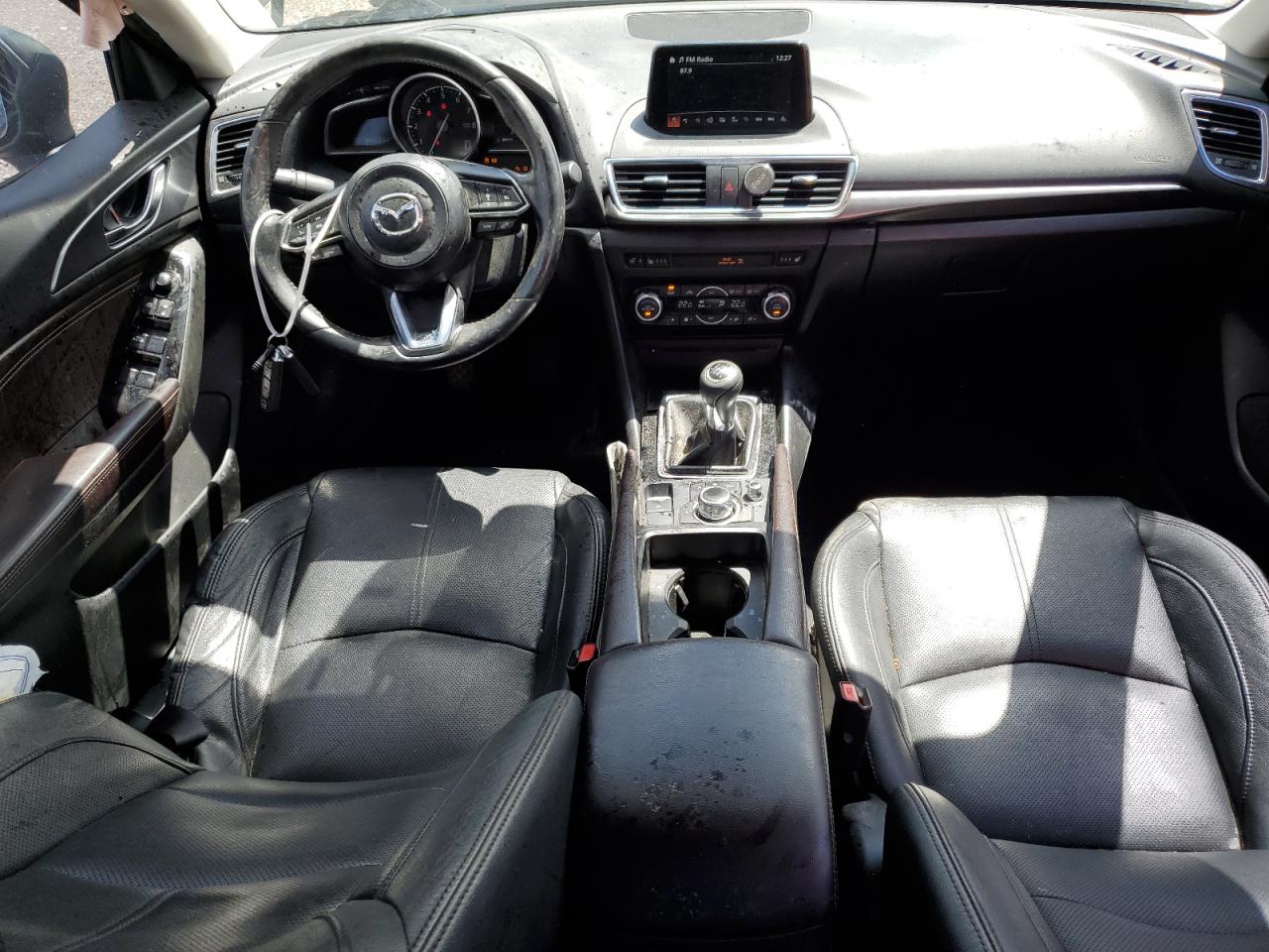 JM1BN1W36H1141310 2017 Mazda 3 Grand Touring