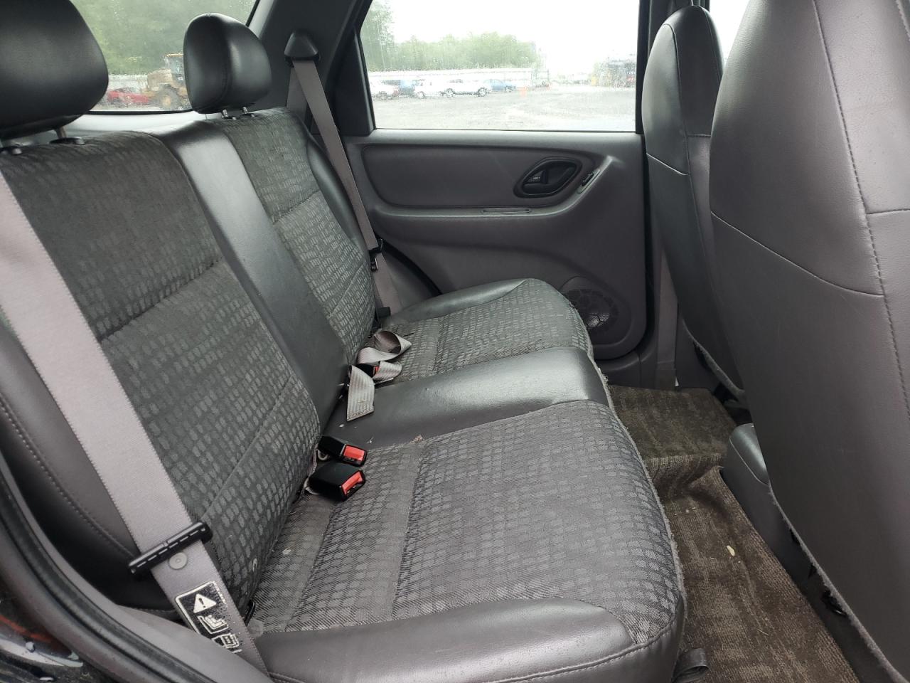 1FMYU02B01KB50147 2001 Ford Escape Xls