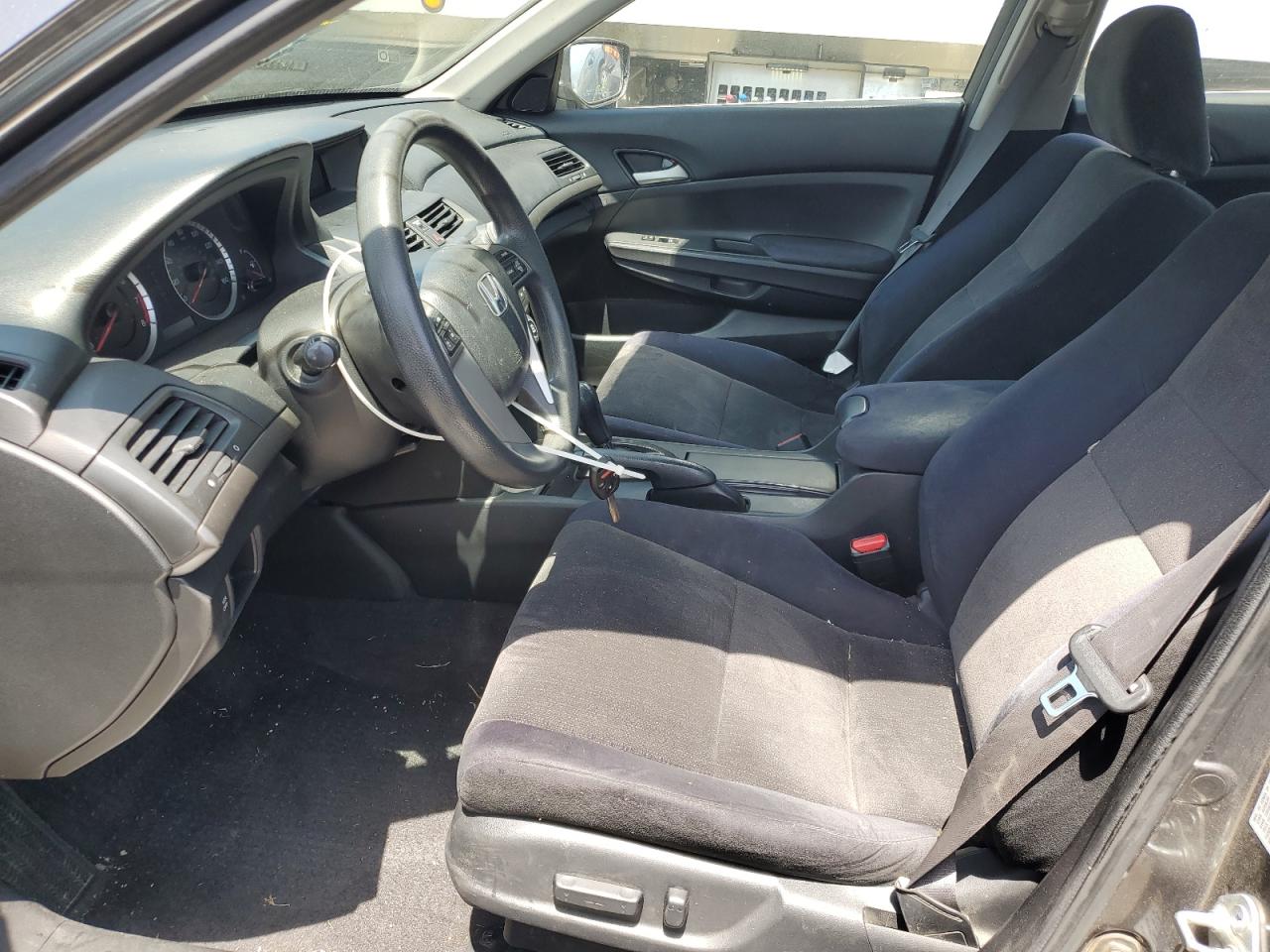 1HGCP2F48AA085553 2010 Honda Accord Lxp