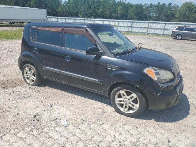 2010 Kia Soul + VIN: KNDJT2A25A7147592 Lot: 61376044