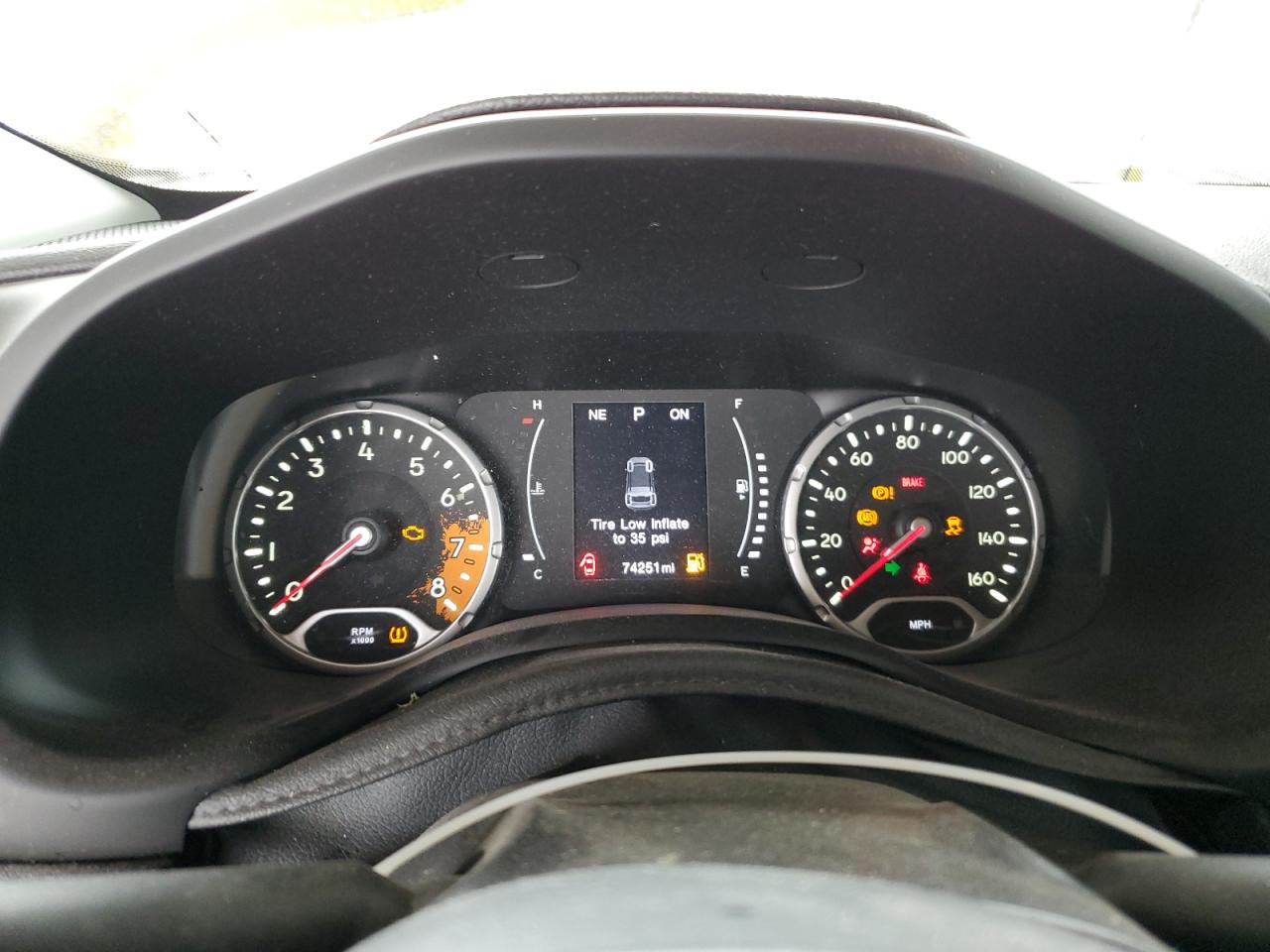 ZACCJBBB3HPF08733 2017 Jeep Renegade Latitude