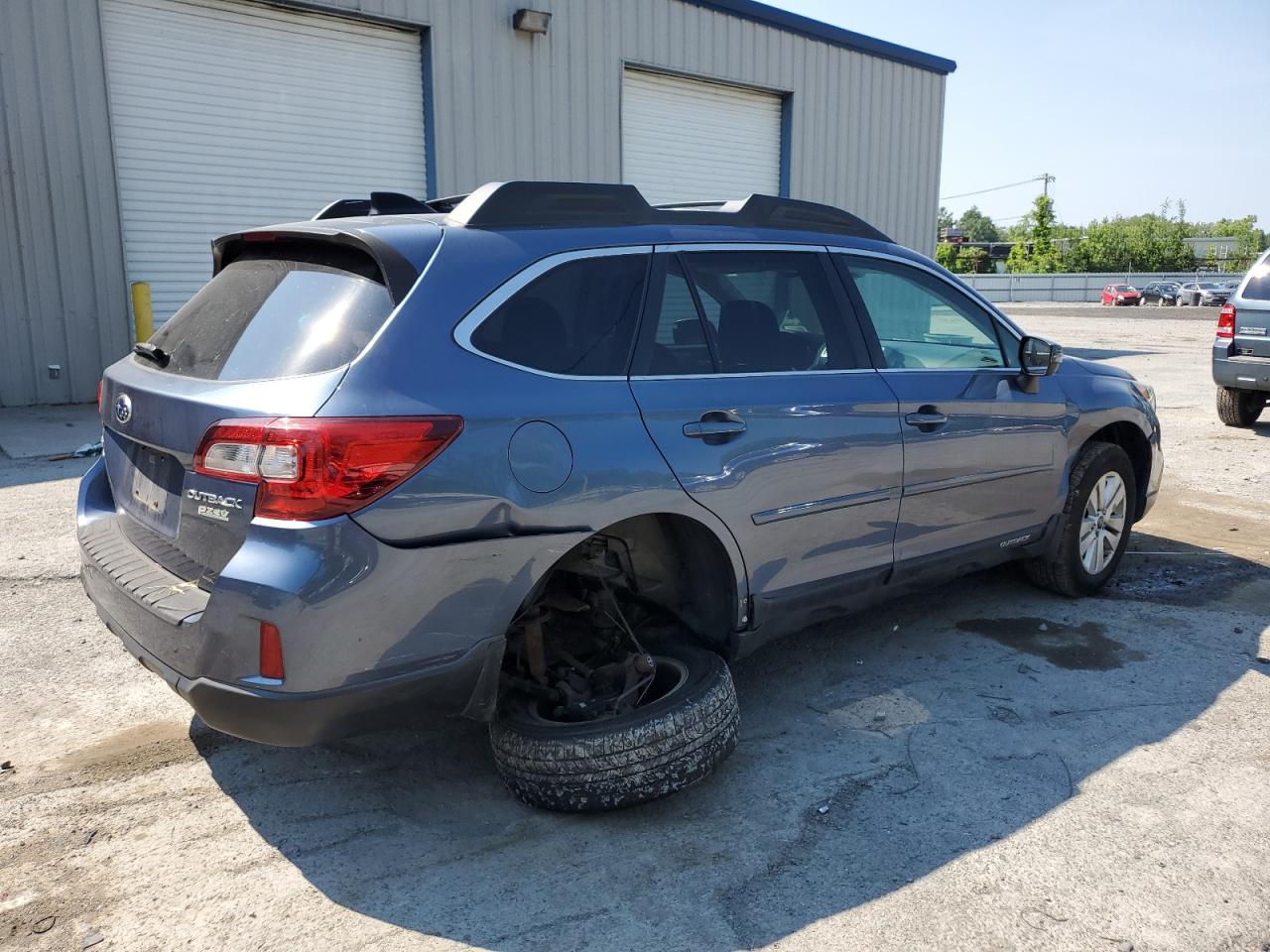 4S4BSAHC4G3213643 2016 Subaru Outback 2.5I Premium