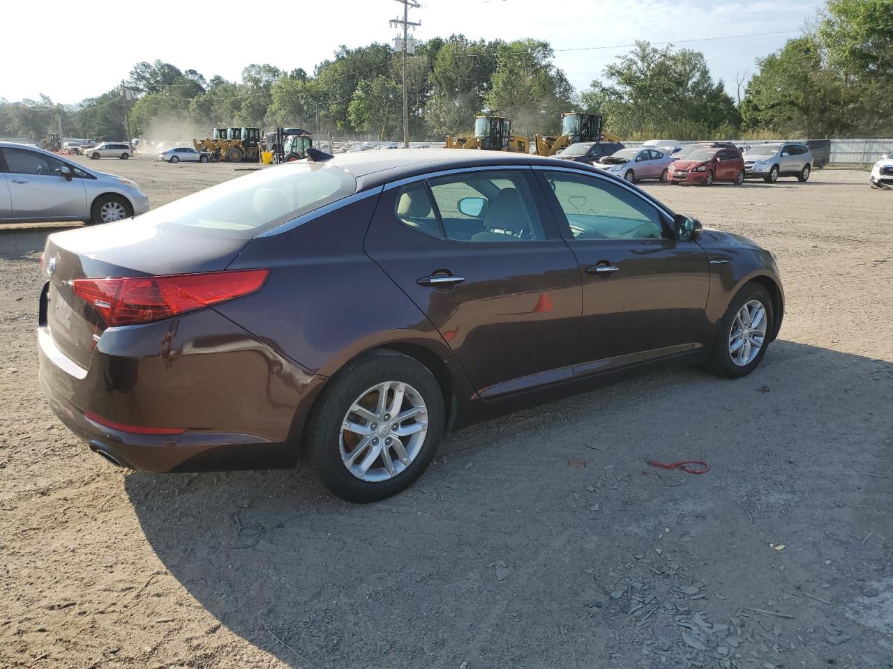 2012 Kia Optima Lx vin: 5XXGM4A72CG012398