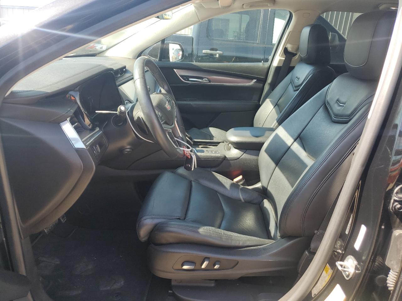 1GYKNDRS7HZ286257 2017 Cadillac Xt5 Luxury