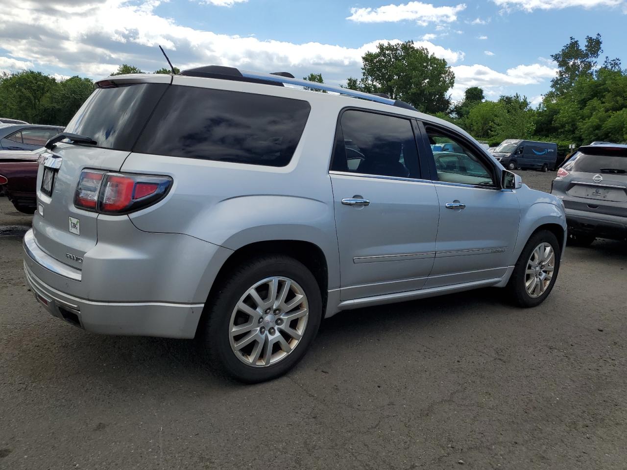 2015 GMC Acadia Denali vin: 1GKKVTKD1FJ143221