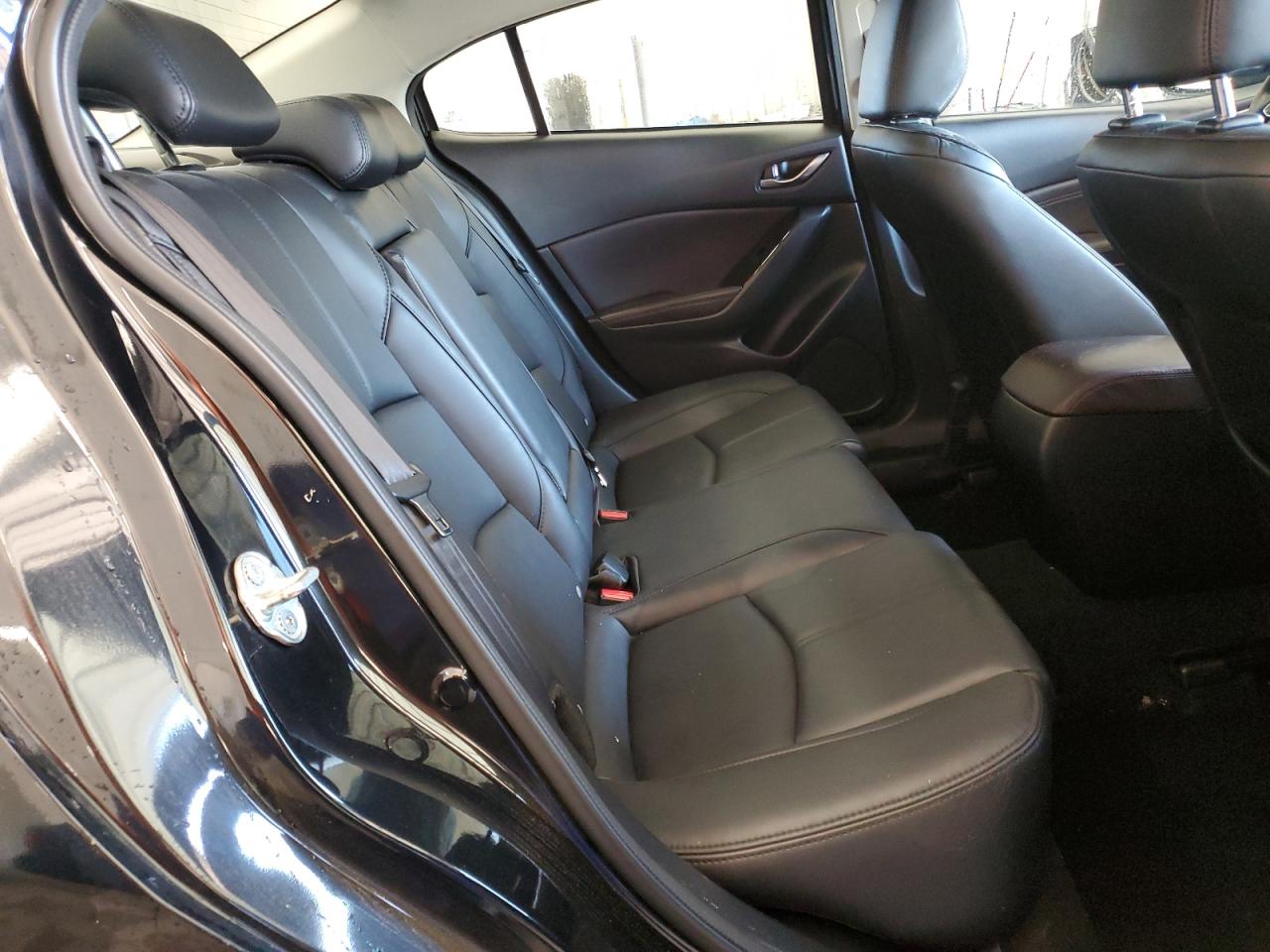 3MZBN1V38JM192766 2018 Mazda 3 Touring